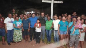 O empresário Mesquita recebe convite para participar de uma palestra com comandante hamilton junto com a presidenta Adélia e toda a comunidade de jitirana centro do coroatazinho no município de São Mateus