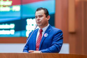 Eric Costa pede ampliação e melhoria do sistema de abastecimento de água em Barra do Corda