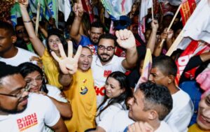 Dudu Diniz arrasta multidão durante caminhada em São José de Ribamar
