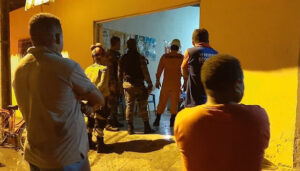 PM e Corpo de Bombeiros salvam homem que tentava suicídio em Chapadinha