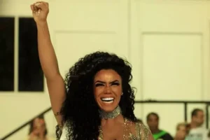 Rainha de bateria da Mangueira será Jesus em desfile de Carnaval