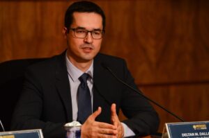 Sob pressão, Deltan Dallagnol deixará comando da força-tarefa da Lava Jato de Curitiba