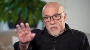 Paulo Coelho em entrevista à BBC: “eu não posso no momento falar bem do meu país”