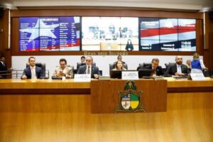 Alema promove sessão especial para debater regras das eleições municipais de 2024