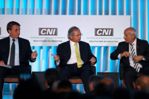 Guedes concorda com Flávio Dino e desautoriza bravata de Bolsonaro sobre impostos dos combustíveis