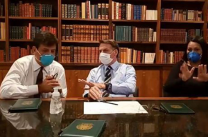 Eduardo Bolsonaro diz que ainda não saiu resultado de teste do pai