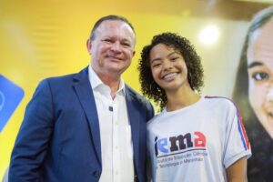 Governador anuncia que vai dobrar o número de escolas em tempo integral no Maranhão