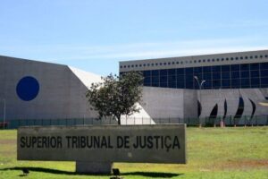 STJ determina que guardas municipais não podem fazer abordagens e revistas