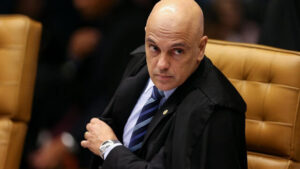 Ministro do STF suspende nomeação de Alexandre Ramagem para o cargo de diretor-geral da PF
