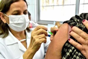 Edivaldo amplia para 118 o número de salas de vacinação contra H1N1 em São Luís