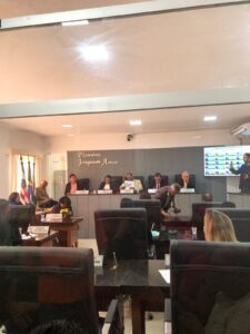 Câmara rejeita e arquiva pedido de cassação de Paula Azevedo