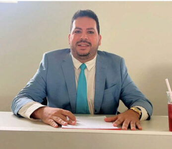 Aristeu diz ao blog que não voltará a Câmara, mas grupo do prefeito terá novas perdas em breve