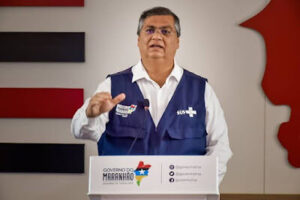 Flávio Dino diz que MA tem estoque de medicamentos para intubação de pacientes com Covid-19 para apenas 20 dias