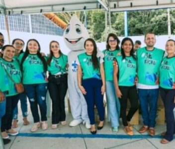 Compromisso cumprido: prefeito Fernando Pessoa paga piso da Enfermagem