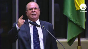 Covidão: Hildo Rocha diz que Flávio Dino cometeu improbidade administrativa ao pagar respiradores que não foram entregues