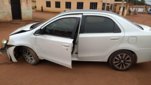 PRF prende condutor embriagado que furtou carro, colidiu com outro veículo e tentou fugir sem prestar socorro às vítimas