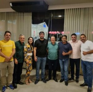 Deputado Marreca Filho recebe diversos prefeitos aliados em Brasília