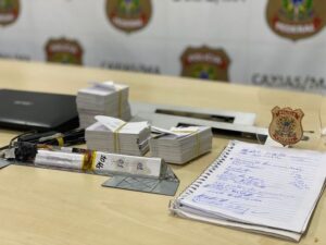 Caxias: PF prende homem por saques indevidos com cartões clonados
