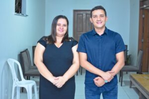 Viviane da água deixou o cargo de secretária do município de pirapemas, Adere grupo Matheus amovelar