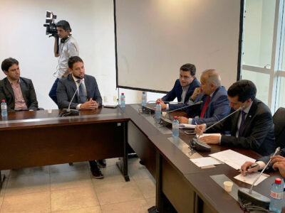 Veja Agora: Seduc apresenta à Comissão da Alema nova proposta para reajuste de professores
