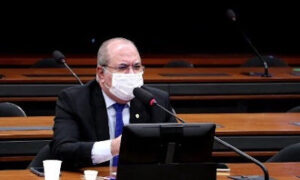 Hildo Rocha defende modernização do Código de Processo Penal