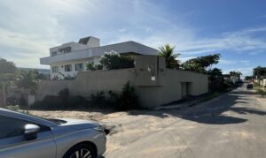 Uma semana após a morte de Vinicius Maldine, Polícia ainda não sabe quem jogou o blogueiro dentro da piscina