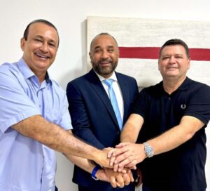 Marcus Brandão atua e Enoque Mota desiste da disputa pela FAMEM e declara apoio a Roberto Costa