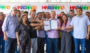 Governo anuncia maior obra de pavimentação do estado, entrega kits esportivos, Areninha e outras obras em Mirador e Carolina