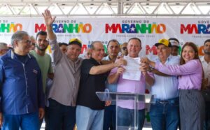 Governo anuncia maior obra de pavimentação do estado, entrega kits esportivos, Areninha e outras obras em Mirador e Carolina