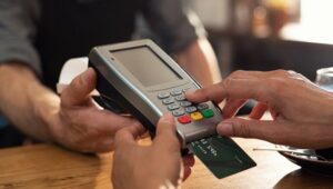 81 máquinas de cartão com uso irregular são apreendidas em São Luís