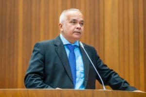 Júlio Mendonça defende adoção de medidas em defesa de recursos hídricos e do meio ambiente