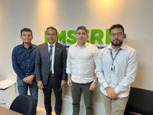 Júnior Cascaria leva demandas do Hospital Macrorregional de Pedreiras para o presidente da EMSERH