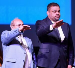 Em clima de harmonia, Paulo Victor volta ao comando da Câmara e Chaguinhas reassume 1ª vice-presidência