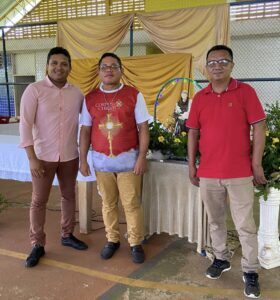 O vereador Rogério Lima participou do encerramento do padroeiro da comunidade de Santo Antônio