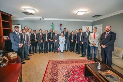 Presidente Iracema Vale firma parceria com TRE para instalação de posto avançado de biometria na Alema