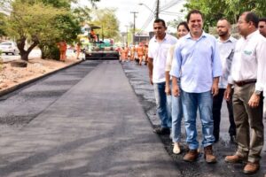Edivaldo garante que São Luís em Obras chegará a todas as regiões da cidade; hoje, teve início o asfaltamento do Ipase de baixo