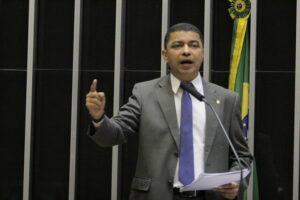 Bira do Pindaré protocola projeto de lei para eliminação do racismo institucional