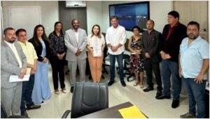 Aluisio Mendes e Iracema Vale recebem Jorge Marú e comitiva na sede do Republicanos para debater estratégias em benefício de Paço do Lumiar