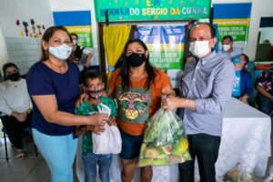 Prefeitura de Ribamar entrega mais de 400 kits de merenda escolar produzidos pela agricultura familiar