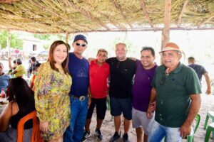 Grupo unido, vanderly e ademar seguem firme e forte junto com o povo.