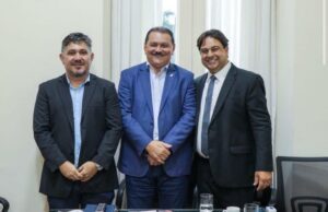 Pré candidato a Prefeito Gustavo do Posto se reúne para tratar pautas de interesse publico do município de Peritoró.