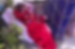 Mãe que abandonou recém-nascida se apresenta a polícia, alega ter transtornos mentais e quer filha de volta