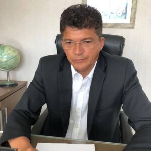 “Nunca falei do Flávio”, diz Marcos Caldas sobre confusão com Fábio Macedo