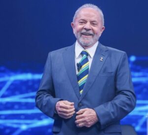 Lula é eleito presidente pela 3ª vez