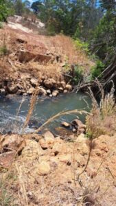 VÍDEO: Após ponte cair, moradores estão isolados na zona rural de Estreito