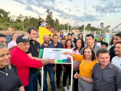Governo do Estado e Prefeitura de Colinas entregam Areninha Esportiva e reforma de escola no povoado Pavio
