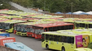 Ônibus de São Luís permanecem nas garagens nesta terça e quarta-feira