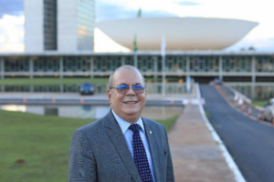 Hildo Rocha destaca ações em prol do fortalecimento do municipalismo