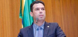 Deputado Fábio Macedo é acusado de agredir e ameaçar a mãe dos seus filhos