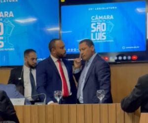 Baixaria na Câmara de São Luís entre os vereadores Marquinhos e Beto Castro